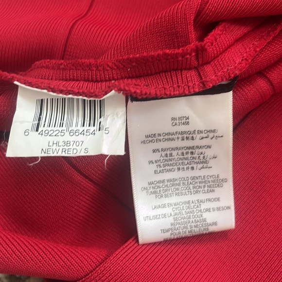 Rayon/Nylon/Spandex Red Bandage Miniskirt from BCBG MAXAZRIA - Size S - Picture 5 of 5